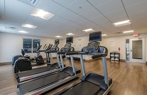 Saint Marys  Saint Joseph County Hotel | 2-Star Hotel ∙ Holiday Inn Express & Suites South Bend - South, an IHG Hotel