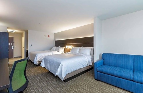 Saint Marys  Saint Joseph County Hotel | 2-Star Hotel ∙ Holiday Inn Express & Suites South Bend - South, an IHG Hotel