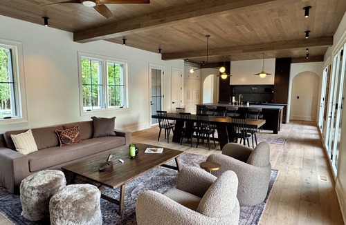 Three Oaks Other | 2027 dates avaliable Luxe Farmhouse · Heated Pool · Private Lake · Camp Loft