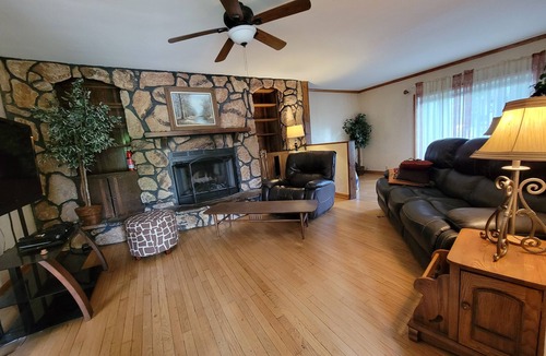 Leroy House | 3-bedroom, fully-furnished home in the country w/enclosed backyard