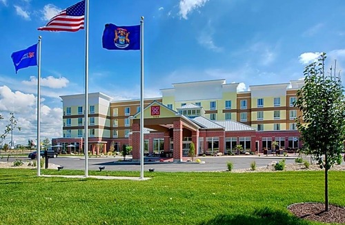 Benton Harbor Hotel | 3-Star Hotel ∙ Hilton Garden Inn Benton Harbor