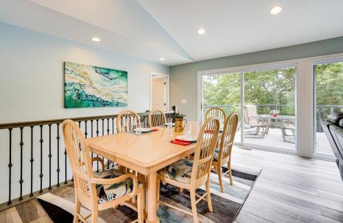 Lawrenceburg House | 4 Mi to Dtwn: Ohio River Valley Home w/Deck!