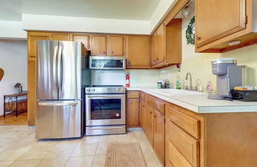 Monroe House | 5 Mi to Lake Erie! Cozy Monroe Home & Private Yard