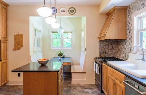 Marshall House | 71-Acre Private Nature Retreat & Curated Heirloom Home Near Turkey Run