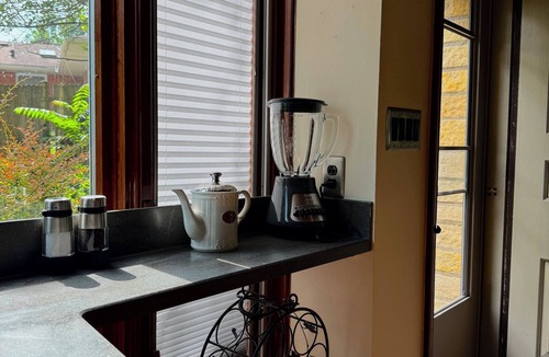 Kankakee House | A Sweet Escape