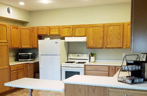 Middlebury Apartment | Adjoining apts - main & 2nd level