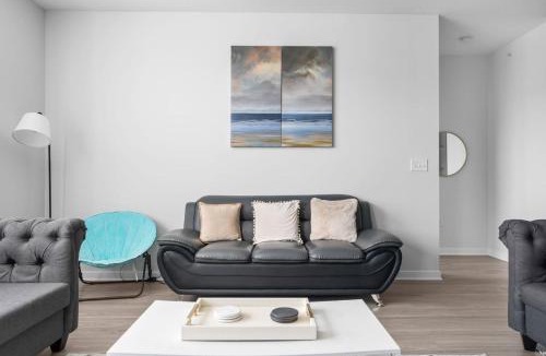 Fishers Apartment | Affordable 2-Bedroom Fishers Pool View