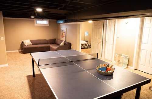 Grand Rapids House | Airport getaway and fun in Beer City