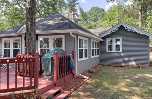 Higgins Lake Cabin | Amazing Cabin directly on Higgins Lake w/Private Boat Mooring Onsite!