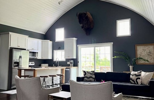 Three Oaks Other | Barn of Three Oaks near Lake Michigan Journeyman