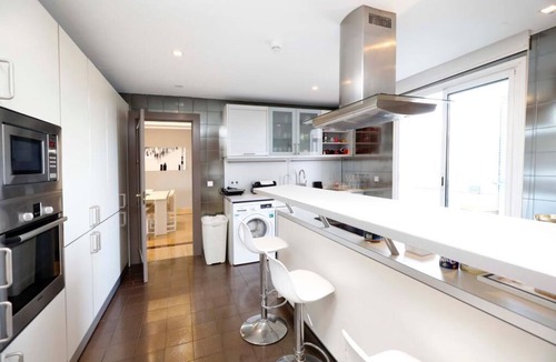 Puerto Banus Apartment | Beachfront duplex penthouse with private pool, 5' from Puerto Banus