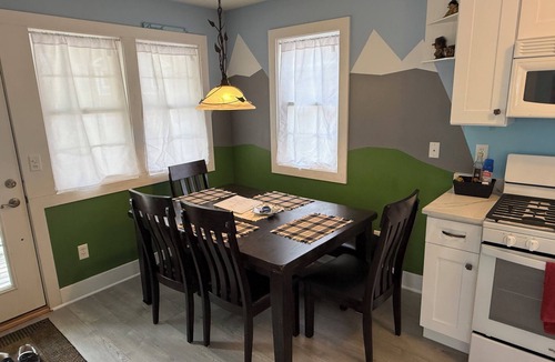 Michigan City House | Beautiful Family Cottage in Beachwalk-Grill-AC-Free Wifi-Kids Haven.