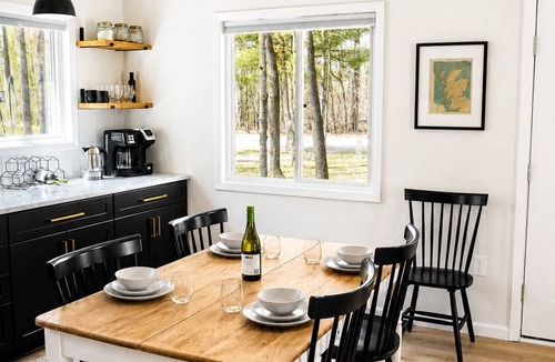 Houghton Lake House | Beautiful Houghton Lake cabin, 5 min from the lake