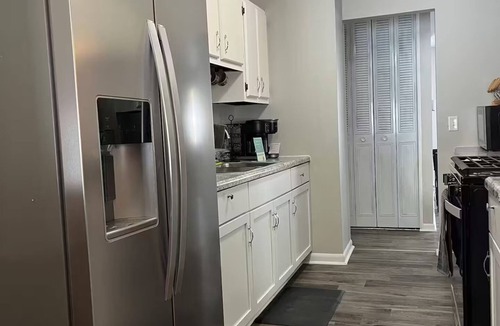 Mishawaka House | Beautifully renovated spacious home in Mishawaka