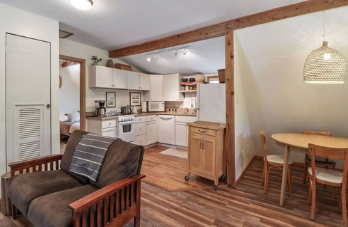 Wheeler House | Bird`s Nest in the Indiana Dunes