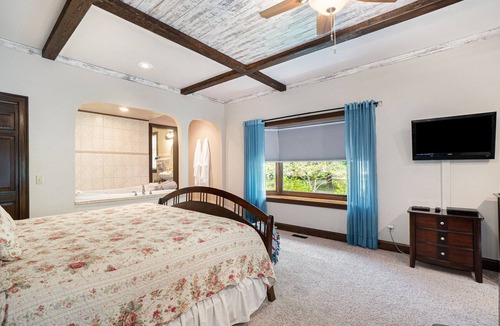 South Haven Bed & Breakfast | Black River Inn Bed and Breakfast