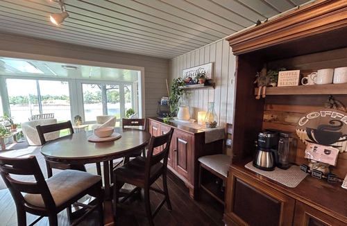 Bluffton House | Boat Watchers Paradise-Amazing Views on the Muskegon Channel-A Private Haven!