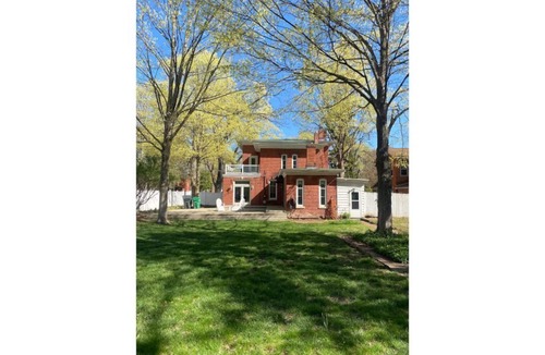 Niles House | Breathtaking Historic Home minutes from Notre Dame