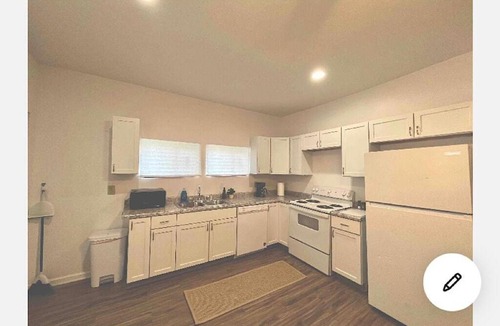 Near Eastside Apartment | Bright & Modern 3-BR Home Downtown Indy East!