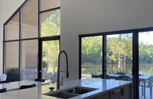 Stevensville House | Bright & Modern Home: Heated Pool Open 5/20-10/4