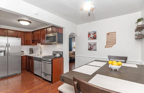 Broad Ripple House | Broad Ripple Bungalo ! 1 Block from Monon and 3 Blocks to Broad Ripple Ave