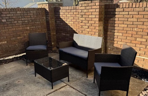 Canton House | Canton Centrally Located Extended Stay - Pool, Gym, Community Clubhouse, Kids Playscape. Close to highway and all major stores and shops, including IKEA.