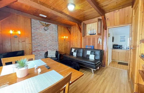 Toledo Cabin | "Captains Hideaway" Unique Tiny House Lake Cabin!