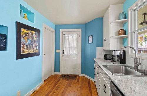North Webster Cottage | Charlee's Cabin - Family Escape on Webster Lake | Pier & Swimming!