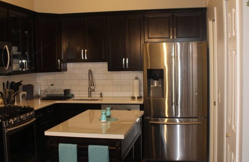 West Bloomfield Condo | Charming 2-bedroom condo in brilliant West Bloomfield with AC