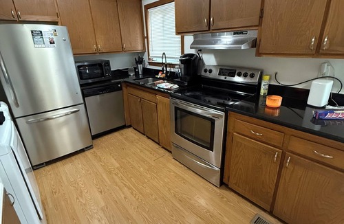 Southfield House | Charming 3-bedroom house with AC, WiFi in serene Southfield