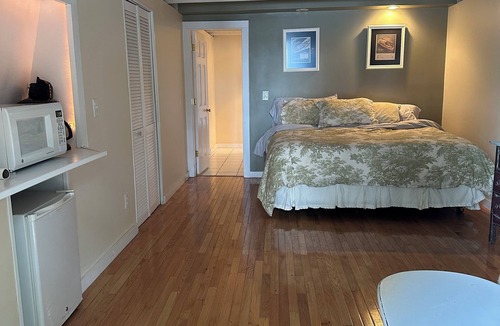 Paw Paw Lake House | Charming 4-bedroom with views of Paw Paw Lake. Sleeps up to 10.
