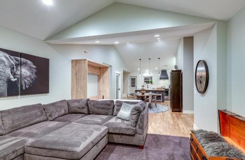 Holland House | Chic Hideaway with Fire Pit Less Than 2 Miles to Beach!