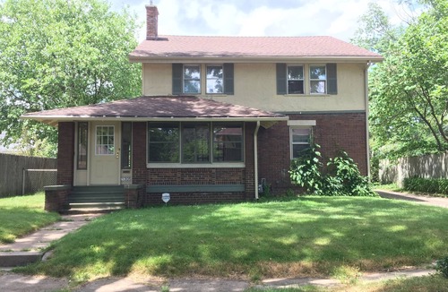 Harters Heights House | Clean & Comfortable House within walking distance to Notre Dame
