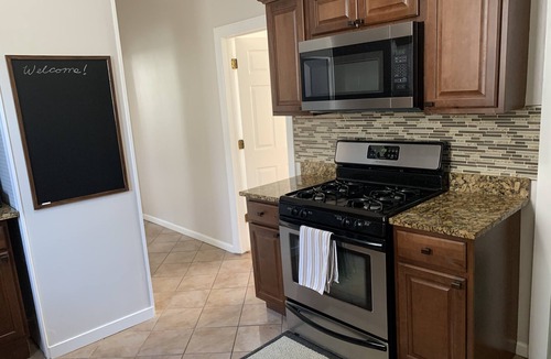 Logan Square Apartment | Convenient, bright 2 bed in the heart of Logan Square with free street parking