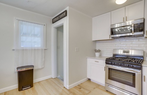 Wooded Estates House | ‘Corby Claddagh House’ ~ 1 Mi to Notre Dame!