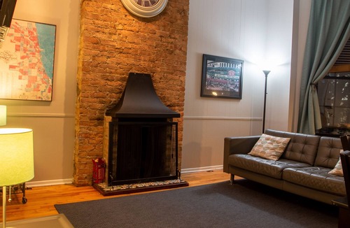 Mid-North District Apartment | Cozy 2B Condo - Walking distance to LP Zoo, parks, & restaurants - Pet Friendly!
