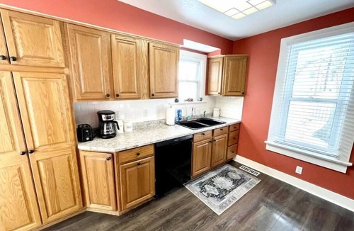 Fort Wayne House | Cozy 3-bedroom home near downtown Fort Wayne | Pet Friendly!