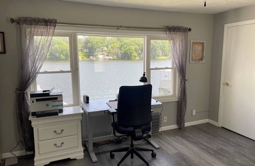 Osceola Cottage | Cozy 3-bedroom river front cottage. 22 minutes from Notre Dame stadium.