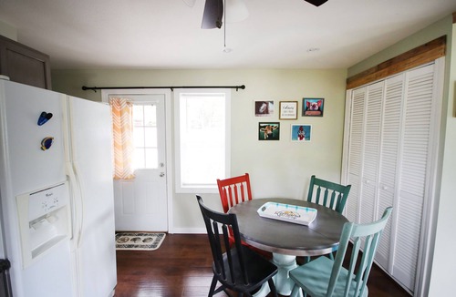 Coloma Apartment | Cozy 4-bedroom bungalow in Coloma, Close to Lake Michigan, Central Location