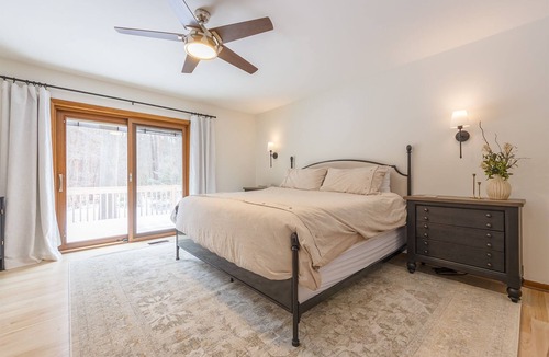Fennville House | Cozy, Calm -Slow Down & Unwind –Pure Hygge by the Lake