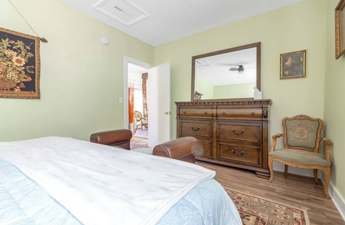 Saugatuck House | Cozy Cottage | Water Views w/Hot Tub & Sauna