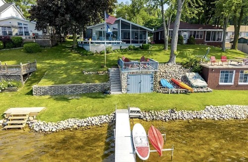 Fremont Cabin | Cozy Lakefront Cabin with Pontoon and Paddleboards Near Fremont, Indiana
