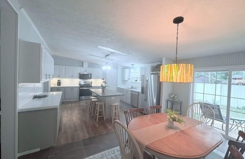 Sawyer House | Delightful 4-bedroom house across from Warren Dunes!