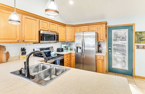 Grand Junction Cottage | Dock & Gazebo! Lakefront Duplex Near South Haven