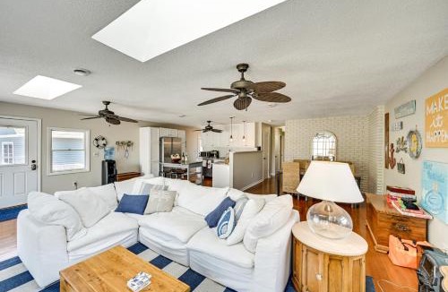Union House | Dock & Kayaks: Lake-View Home, 29 Mi to Notre Dame