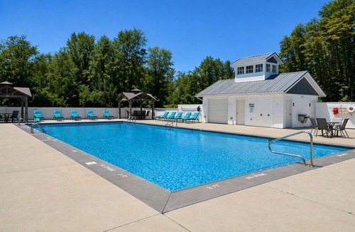 Fennville House | Dollybrook 1: Dreamy Den | Hot Tub & Pool