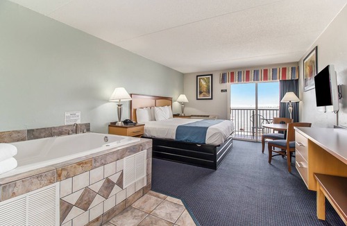 Silver Lake Hotel | Dunes Waterfront Resort