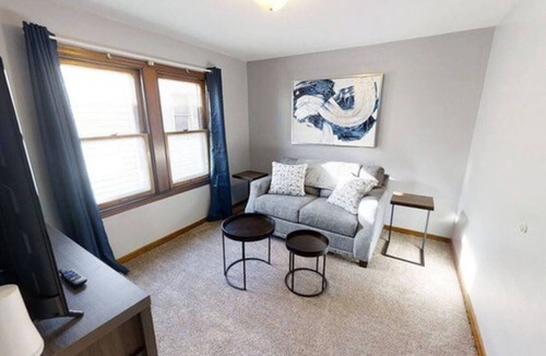 Indianapolis Apartment | Efficient Unit - 15 minutes to Indianapolis Airport