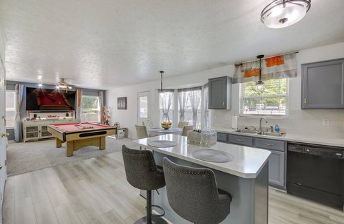 Wayne Cottage | Family-friendly Indianapolis Home w/Fenced Yard
