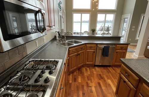 Rome City House | Family-Friendly Lakefront Home with Hot Tub and Kayaks
